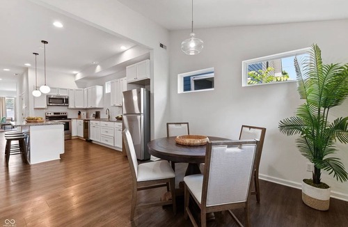 Fountain Square House | Townhome in Indianapolis - 7 minutes from downtown Indy