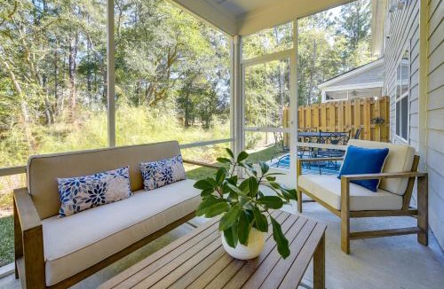 Shallotte House | Townhome w/Pool! 7 Mi to Ocean Isle Beach