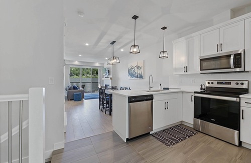 Sun Peaks House | Townhome with Garage, 3 Bedrooms and Hot Tub