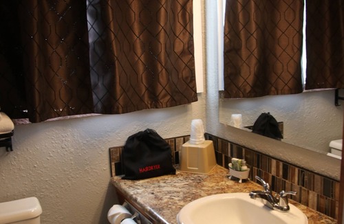 Lusk Hotel | Townhouse Motel