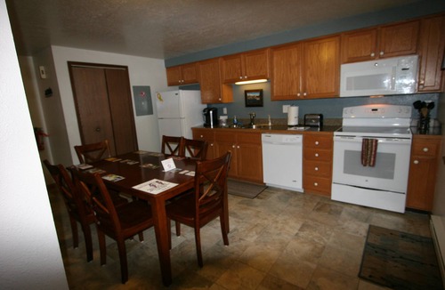 West Yellowstone House | Trails Edge Retreat - West Yellowstone Townhome