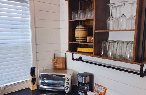 Fredericksburg Cottage | Train-Themed Home: Rooftop Deck, Pool & Wine Trail