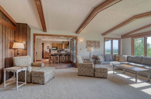 Kalispell House | Tranquil Acres welcomes you!