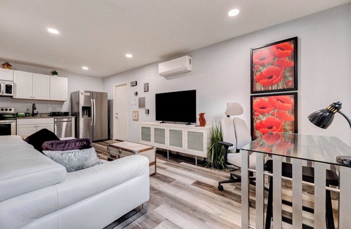 Klein Apartment | Tranquil Retreat in Spring, The Woodland & Houston