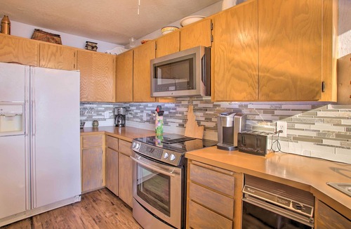 Bayview House | Tranquil Water-Front Panoramic-View Float Home on Scenic Bay Lake Pend Oreille