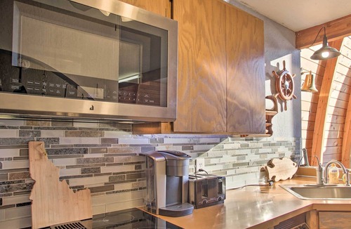 Bayview House | 'Tranquility' Float House on Lk Pend Oreille