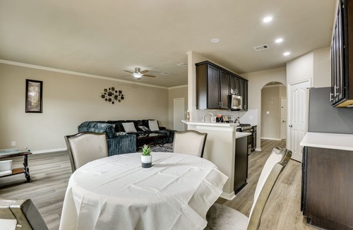 Houston House | Traveling Pros Hub: Extended Stay in Houston