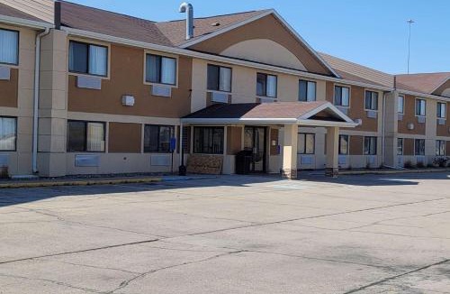 Fargo Hotel | Travelodge by Wyndham Fargo