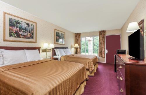 Seymour Hotel | Travelodge by Wyndham Seymour