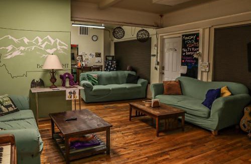 Downtown Bozeman Hostel | Treasure State Hostel
