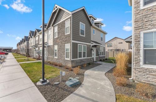 Southwest Ada County Alliance House | Treasure Valley Retreat