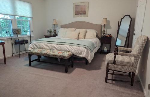 Durham House | Tree-Lined Durham Escape w Chefs Kitchen