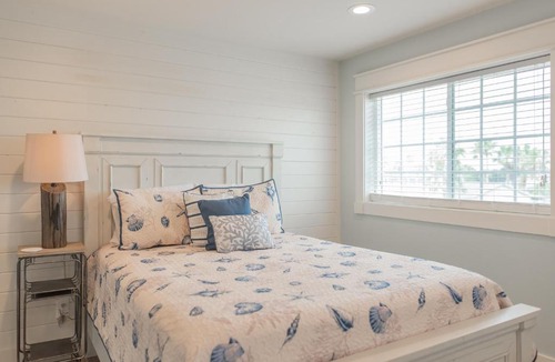 Old Town House | Trout Street Condo 3