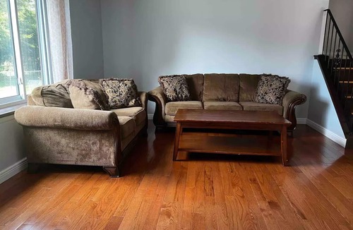 Troy House | Troy Retreat: Cozy with Modern Amenities