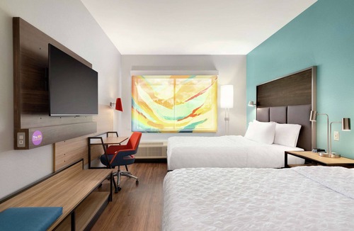 Sandusky Hotel | Tru by Hilton Sandusky, OH