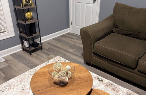 Burlington House | True North House - Spacious 6 bedroom home - Perfect for groups