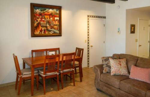 Starr Pass House | Tucson Home with BBQ and Patio, 5 Mi to A Mountain!