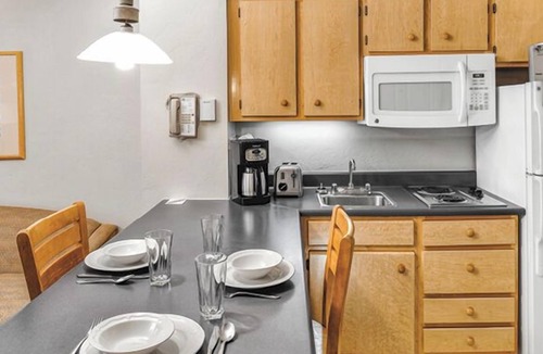 Palo Verde Villa | Tucson | Peaceful Desert Retreat | Pool + Hot Tub