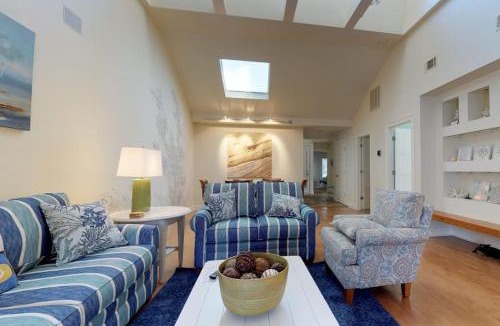 Beach Lagoon House | Turtle Lane 4