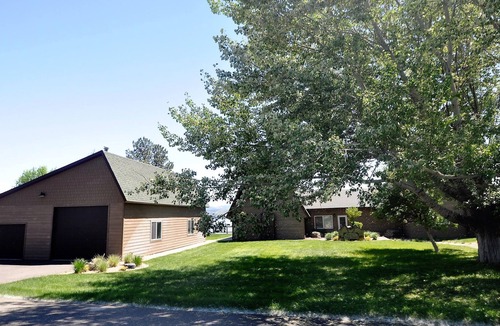 Helena House | Twin Peaks Lakefront Property 4200 sq ft.