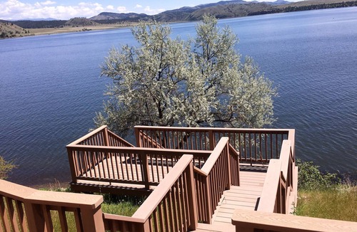 Helena House | Twin Peaks Lakefront Property 4200 sq ft.