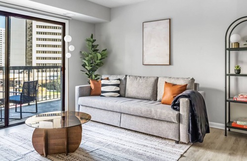 Crystal City Apartment | Two bedroom in United States of America, Arlington