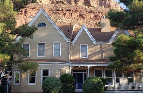 Zion National Park South Entrance Bed & Breakfast | Tyler Inn at Zion