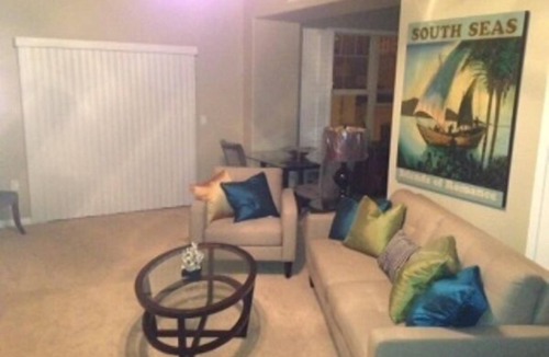 Pacific Terrace Condo | Unbeatable Location Downtown and Great Condo! You won't be disappointed!
