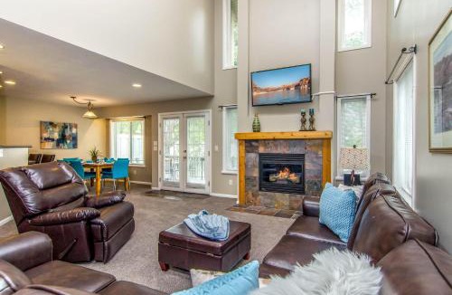 Midvale House | Union Grove in Salt Lake with Hot Tub and Foosball