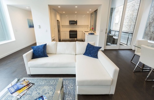 Over-the-Rhine Apartment | Unique, contemporary 1,600ft2 2BR/2.5BA apt - OTR