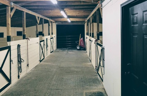 Aiken Apartment | Unique in-law suite on Horse Farm