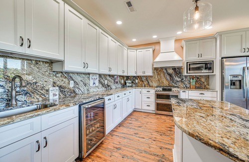 Falls of Rough House | Unique Stay: Barndominium Near Rough River Lake!