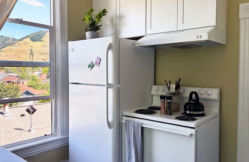 Riverfront Apartment | Unique Top Floor 'Hip Strip' Apartment