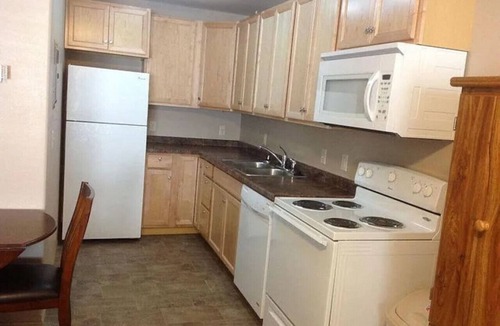 Harvey Apartment | Unit 2: Cozy Studio Microhotel with full kitchen.