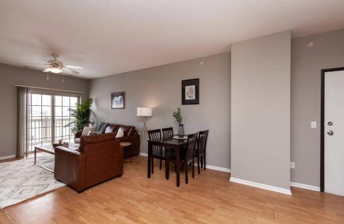 Ames Apartment | University Suite + Pool + Gym