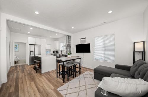 Spokane House | Updated Family Friendly Hillyard Gem NEW HOT TUB!