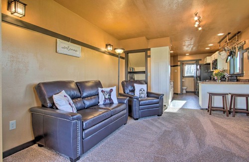 Bynum House | Updated Townhouse w/Pergola, Walk to Downtown!