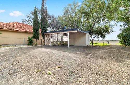 Rio Hondo Cottage | Uphill Cottage at The Arroyo