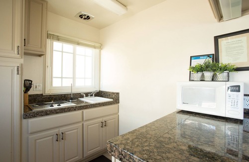 West Newport House | Upper Back Studio in an Oceanfront Home - No Views, No Outdoor Area. (68326)