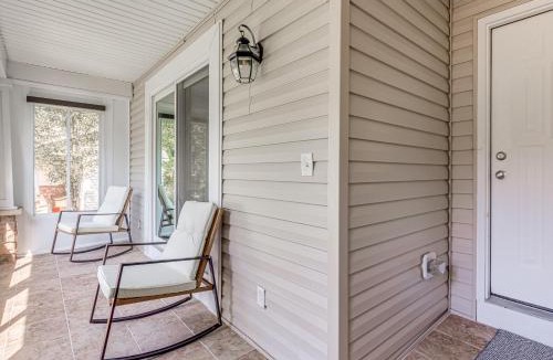 Cuyahoga Falls House | Upscale Home near Blossom, CVNP, Ski Resorts