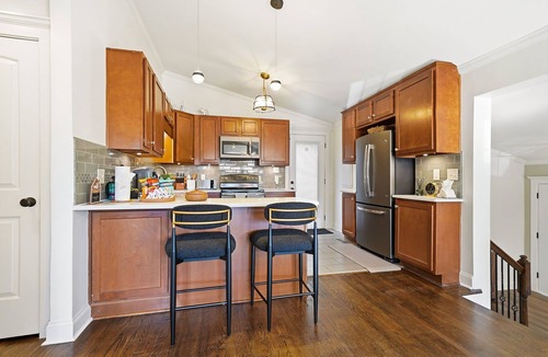 Buford Highway House | Upscale Retreat EV Charging Walk to MARTA