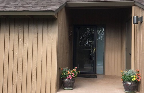 Redmond House | UPSTAIRS MASTER SUITE ON THE 6TH GREEN
