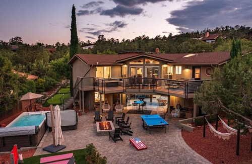 Uptown Sedona House | Uptown Splash - Wow Views! 5BR 4BA Pool, Spa, Firepit, GamesRm, Walk into Uptown