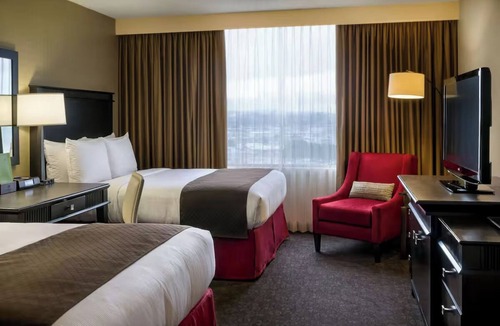 Little Tokyo Hotel | Urban Downtown Stay Perfect for Commuters Near Major Transit and Highways