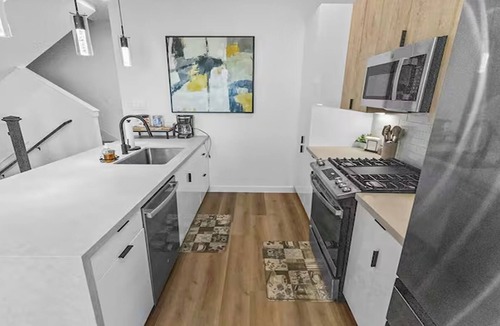 OST - South Union House | Urban Elite 3BR Suite l W/30 Days Deal! 15 mins from nearby stadium