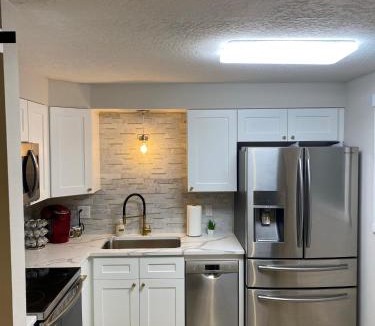 Spokane Valley Apartment | Valley Escape in Quiet Area Neighborhood