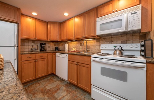 Steamboat Springs Condo | VAULTED CEILINGS, GIANT VIEWS-WALK/BUS TO GONDOLA SQUARE! 2 BR/2 BA POOL HOT TUB