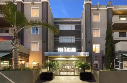 Palms Apartment | Venice Blvd Apartments