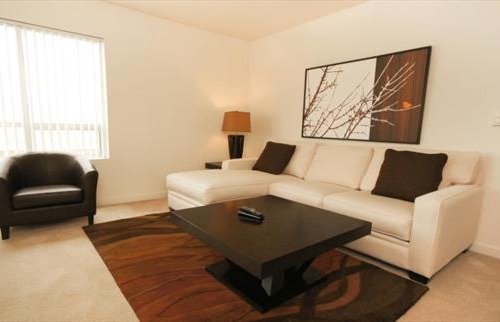 Palms Apartment | Venice Blvd Apartments