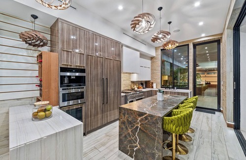 Venice House | Venice/Pool/Hot Tub/BBQ/Home Theater